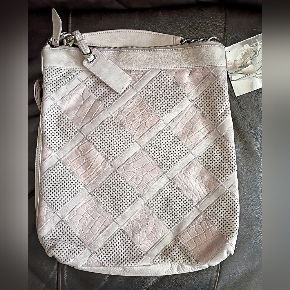B. Makowsky Lilac Women's Bag